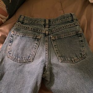 Child’s long shorts with flowers